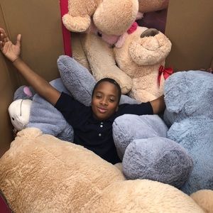 Meet your Posher, Charles